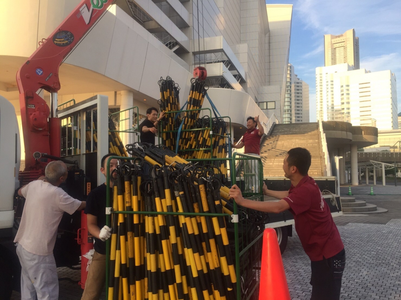 サマコン@ギネス設営_20